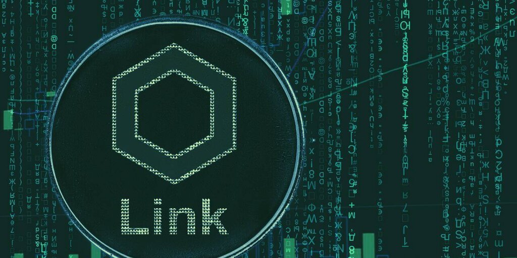 Chainlink Hits Four-Week High Following Updated Staking Roadmap Release