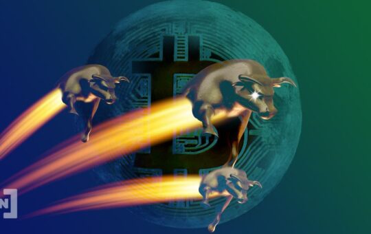 Bitcoin (BTC) Closes Second Consecutive Bullish Weekly Candlestick