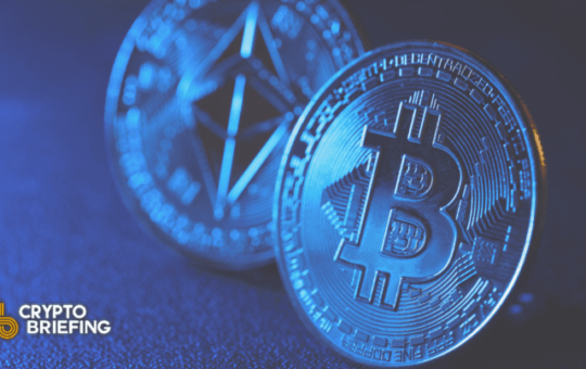 Bitcoin, Ethereum Show Ambiguity After Volatile Start of the Week