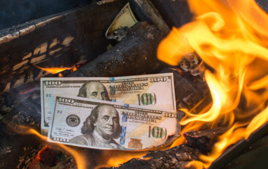The World's Weakest Currency, Kiyosaki Says Greenback Is 'Toast,' IRS Crypto Tax Update and More — Bitcoin.com News Week in Review – The Weekly Bitcoin News