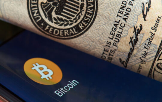 Bitcoin, Ethereum Technical Analysis: BTC, ETH Move Lower on Thursday, After Hawkish Fed Rate Hike