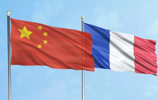China, France to Deepen Ties Following Meeting of French President Macron and Xi Jinping