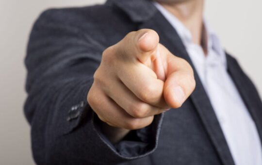 South African Currency Plunges to New Low Versus the Dollar a Day After the US Accused Country of Secretly Supplying Ammunition to Russia – Featured Bitcoin News