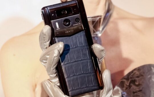 Vertu’s Luxury Crypto Phone is ‘Passport to the Web3 World’: CEO