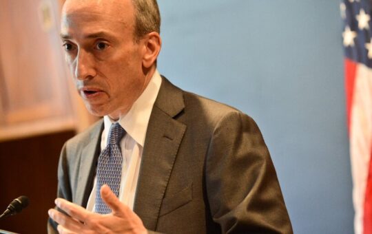 ‘Circumstances Have Changed’: Gary Gensler Relents on Bitcoin ETFs