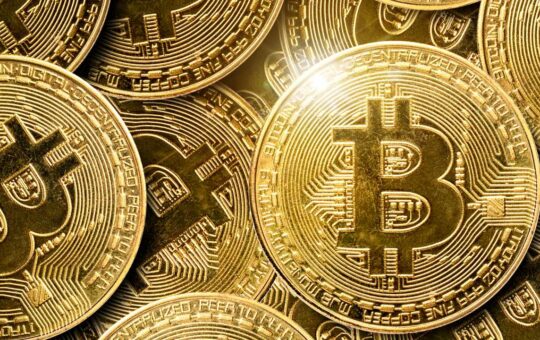 Window Closing: CZ Warns Time to Buy Bitcoin Before Governments Is Ending