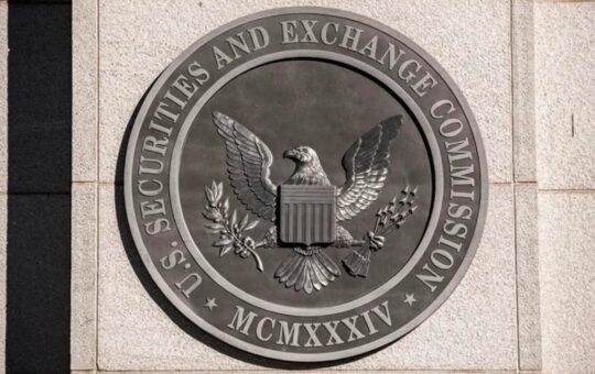 SEC and JPMorgan Meet to Discuss Approaches to Crypto Regulation