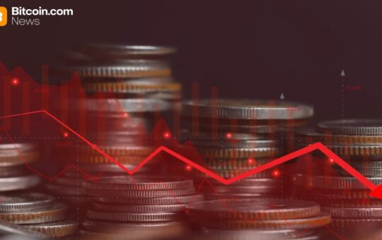 Robert Kiyosaki Says Buy Bitcoin as Yen Carry Trade Forces Bubble Panic