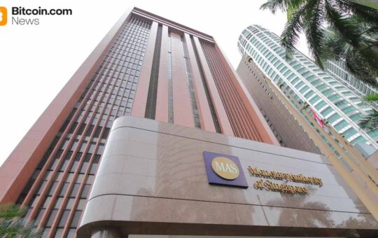 Singapore Finalizes Stablecoin Framework With Tokenized-Bill Trials Driving Next-Wave Flows