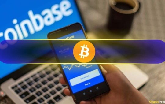 Coinbase Premium Signals Big Money Returning to Bitcoin