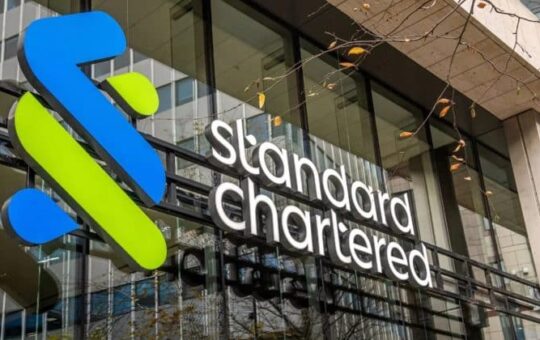 Standard Chartered slashes XRP year-end target to $2.80