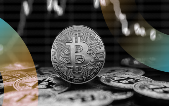 Bitcoin Holds $66K as Trump Prioritizes Iran War Exit Over Reopening Hormuz