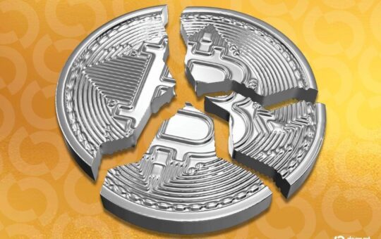 Nearly $500B in Bitcoin Is Exposed to Future Quantum Computing Attacks: Glassnode